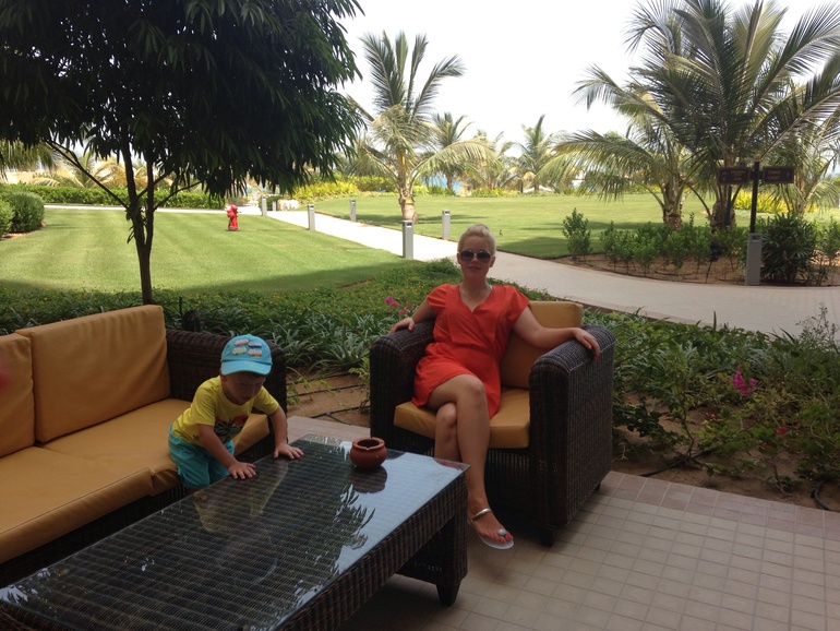 Давайте знакомиться)))