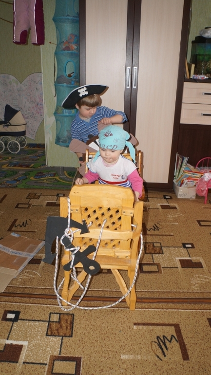 27931d5d72844cd8ab2a5d5a93a19ddc.jpg
