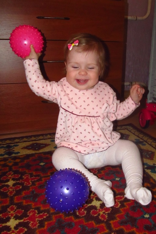 Развивающие игры и занятия для ребенка 9-10 месяцев.