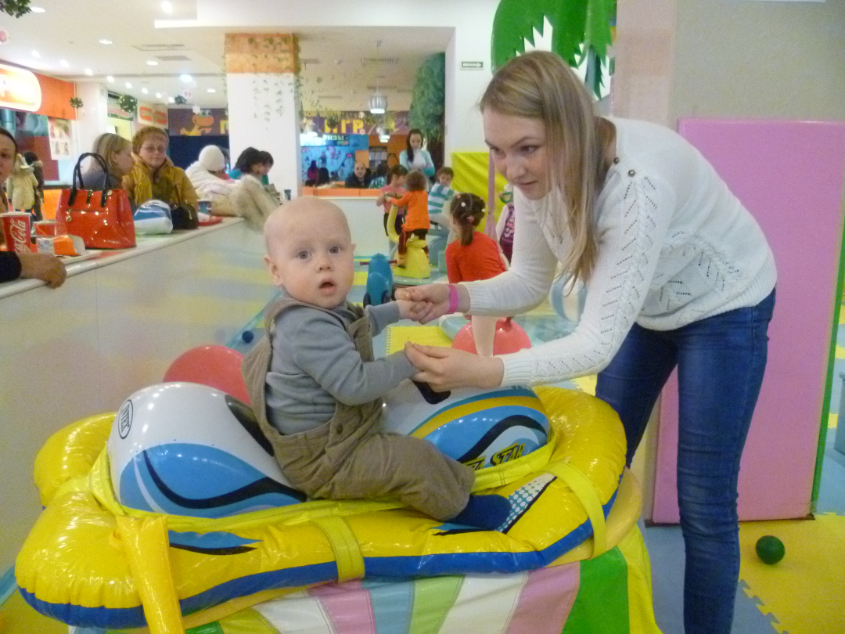 Вот и настал первый день рождения!!!!