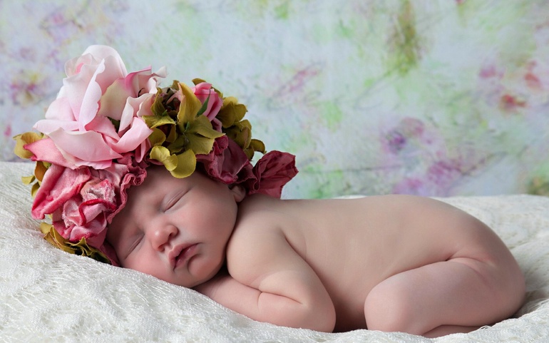 Какое имя можно сократить до Лели (не Лёля!)???