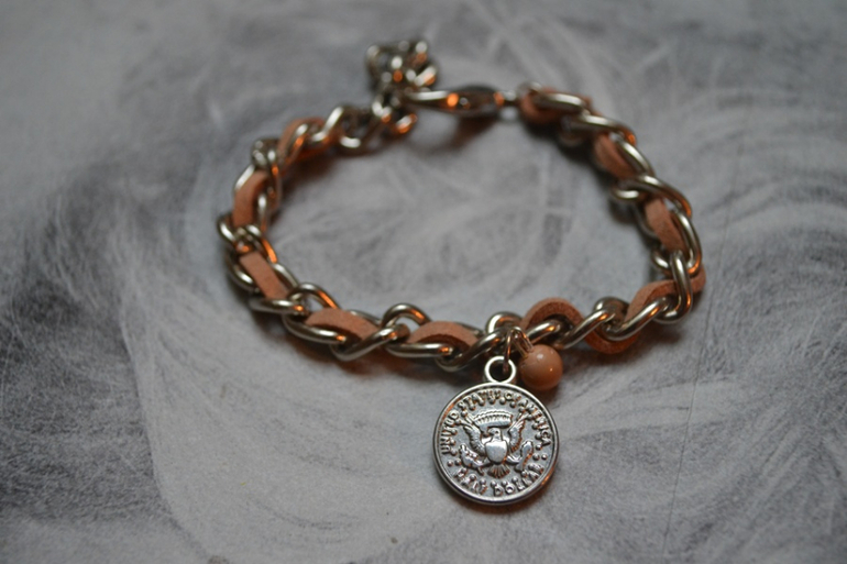 Еще кое что из бижутерии..