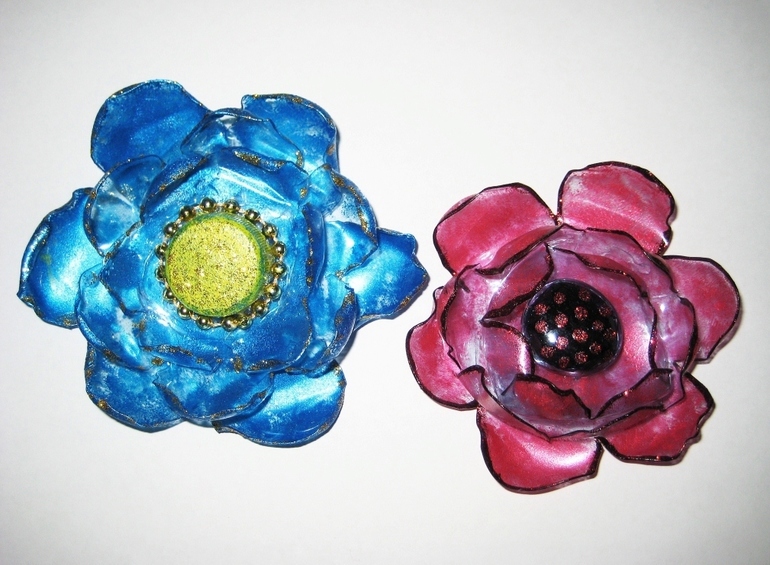 Цветы из пластиковых бутылок (2). Мастер-класс