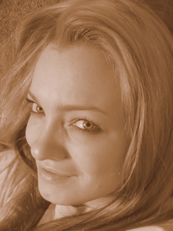 а я еще с прямыми волосиками)