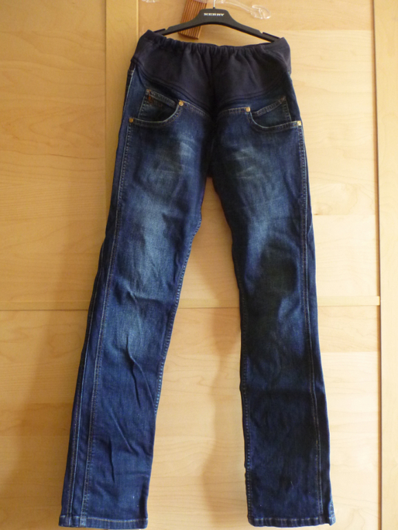 Джинсы и кофточки для беременных 48 размера, б/у