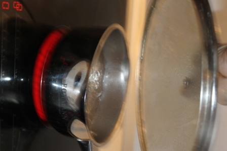 Почему идет дождь??? Эксперимент. А также кораблик из бумаги для ручейков