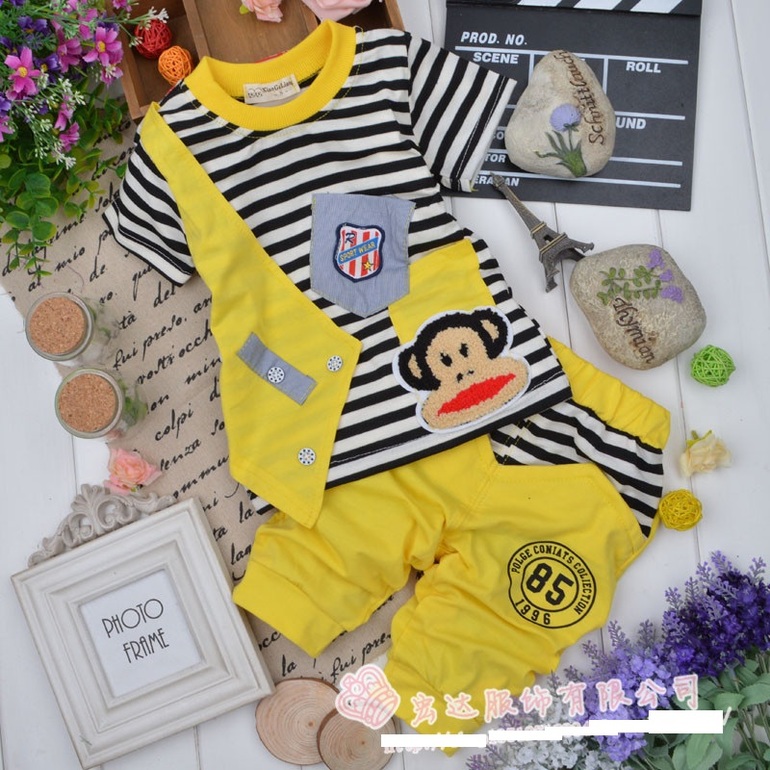 Костюм-двойка.