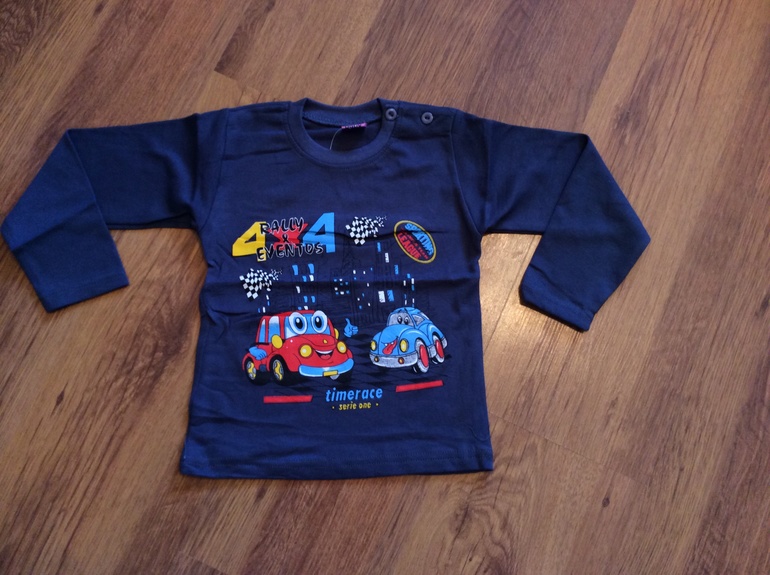 Кофточки из плотного трикотажа. Цена: 150 руб.