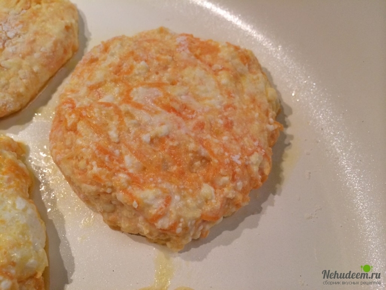 Сырники с морковкой, рецепт
