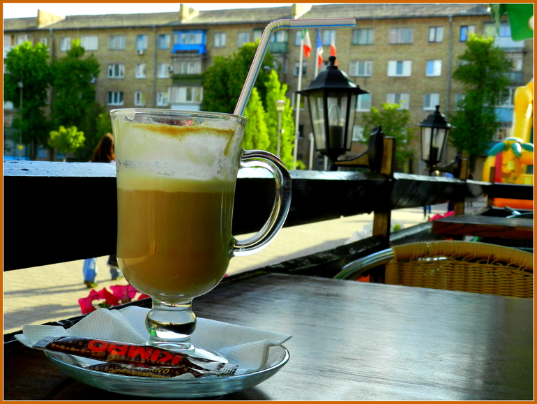 Прогулка по городу. Гляссе.