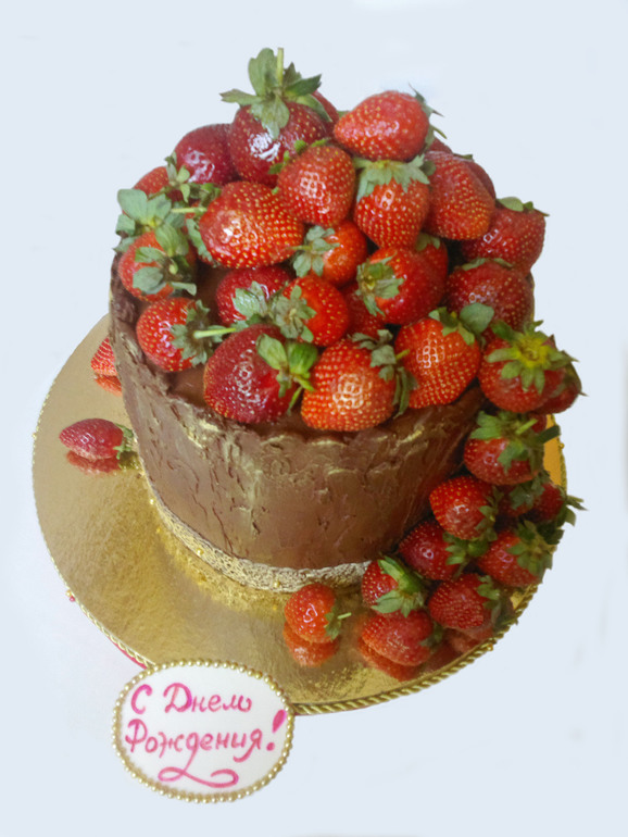 Клубника с золотом