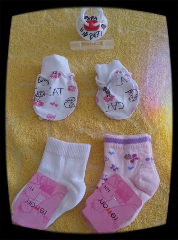 опытные мамы, помогите:)