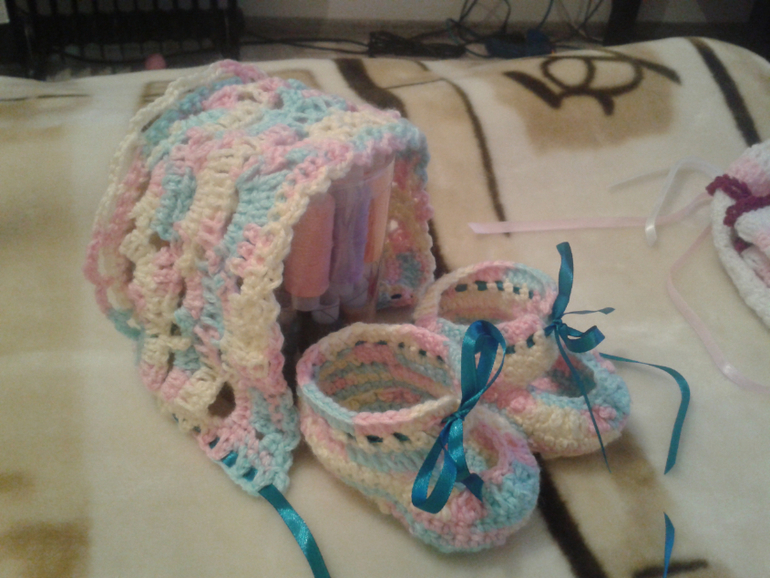 Пинеточки и шапочки!