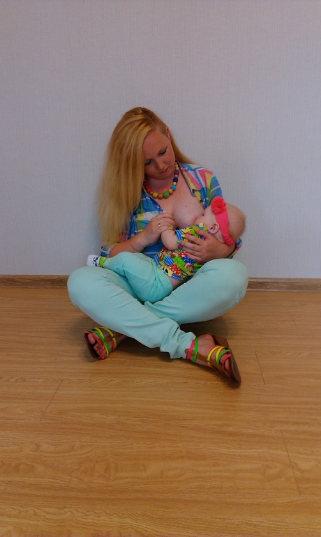 Поп-арт и розовые бабочки