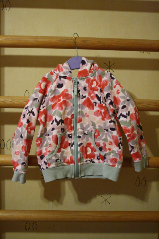 Девочка 1-3 года. Нарядные и повседневные платья, сарафаны, одежда для сада от 200 руб. Много всего,