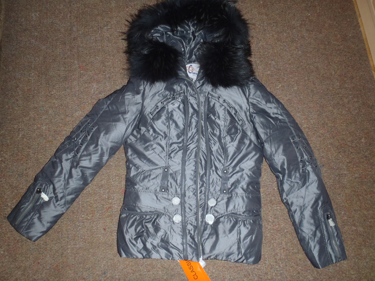 Пуховик новый р 42