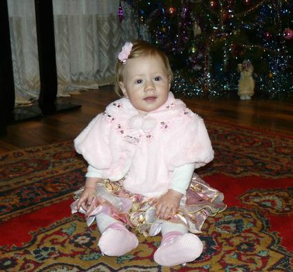 Верхняя одежда на девочку!!!Б/У.