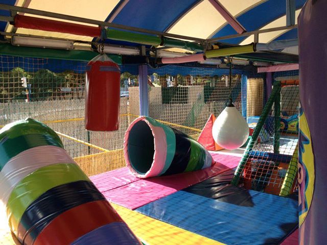 Лучшее место для отдыха с детьми - Испания, маленькое море.