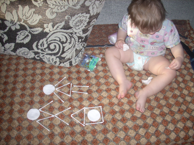 Идея игр с ватными палочками и дисками