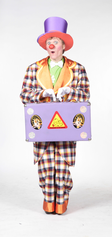 Цирковое представление в САДИКАХ, ШКОЛАХ на выпускной вечер!