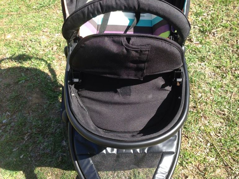 Необычная коляска Guzzie+Guss Casita.