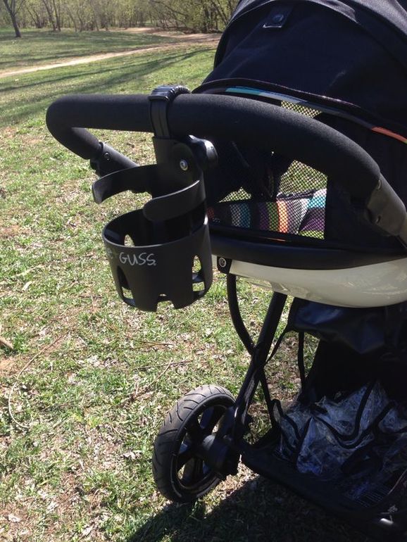 Необычная коляска Guzzie+Guss Casita.