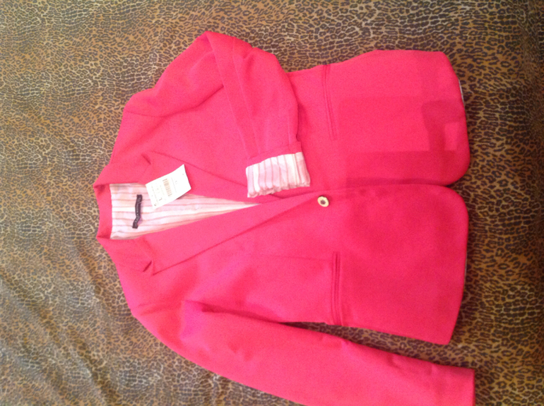 Новая женская одежда- дом костюм 44, джемпер 42, трусики корректирующие 48 , пиджак Zara