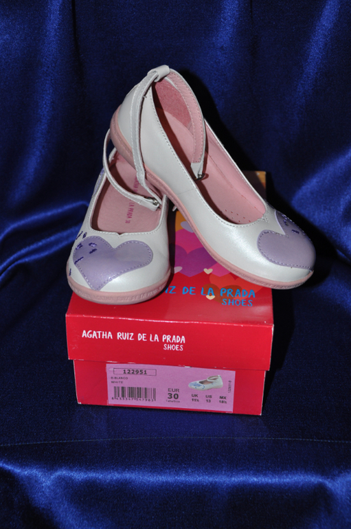 Продаю обувь новую размеры 20-35 ЦЕНЫ СНИЖЕНЫ