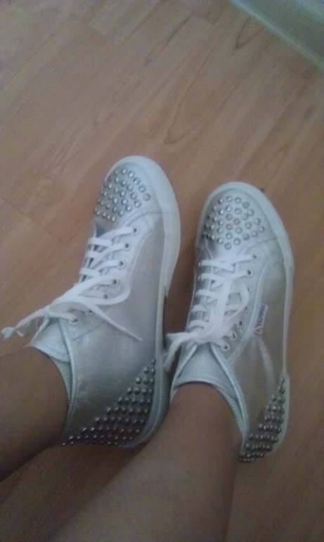 Кеды с клепками новые 2000р