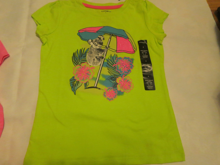 на девочек 5 , 6 лет