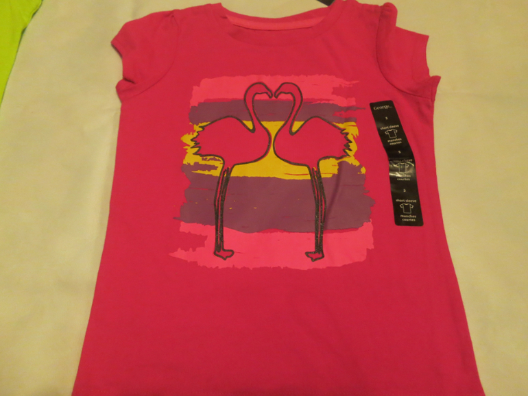 на девочек 5 , 6 лет