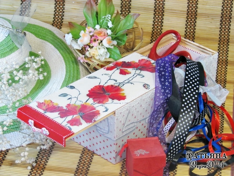 Чайная шкатулка, шкатулка для мелочей и досочки на закуску)))