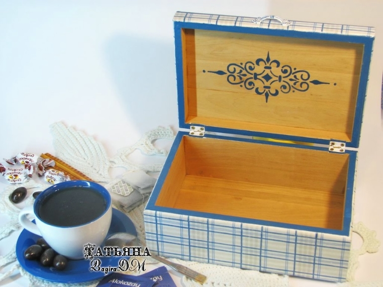 Чайная шкатулка, шкатулка для мелочей и досочки на закуску)))