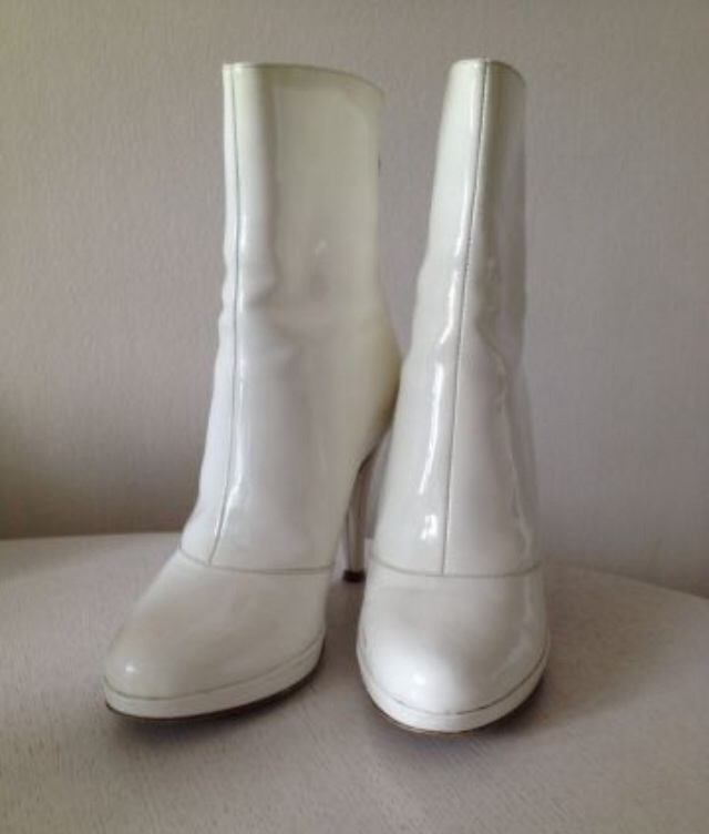 Свадебные кожаные полусапожки