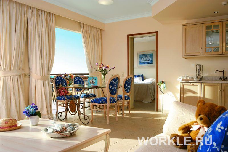 Отдых с малышами (до 2ух лет) в Греции - подборка на июнь