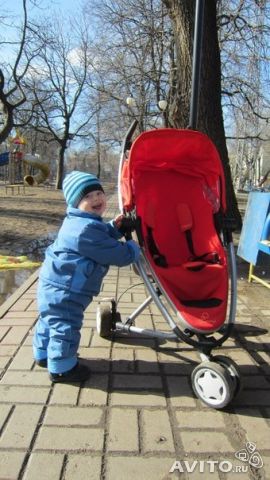 Quinny Zapp Xtra в цвете Rebel Red