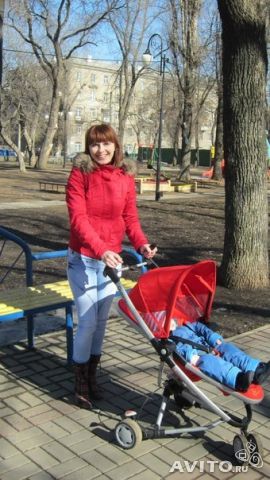 Quinny Zapp Xtra в цвете Rebel Red