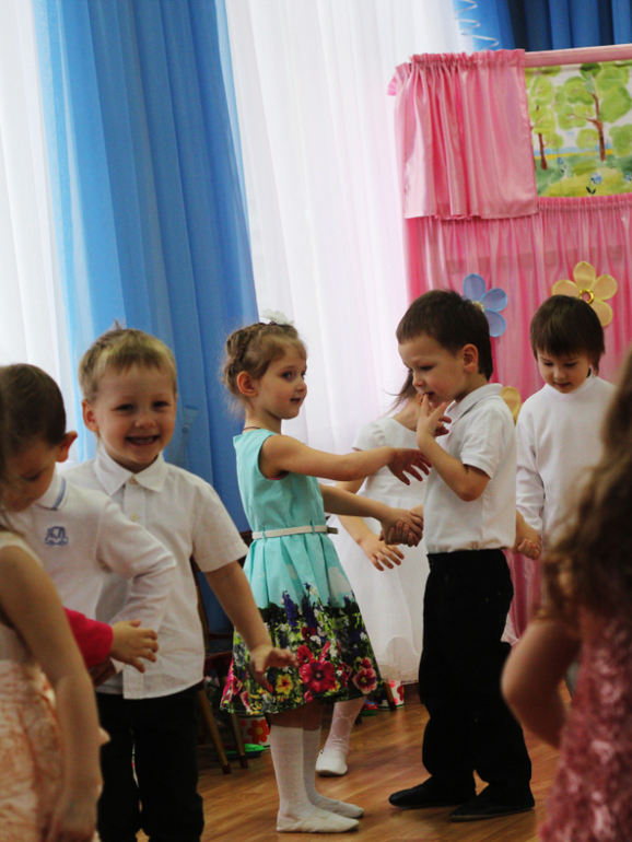 Утренник, посвященный 8 марта