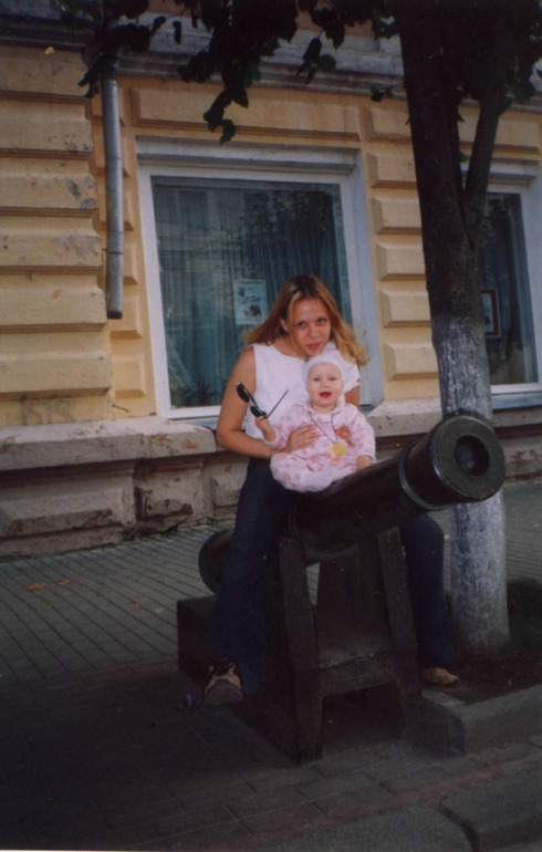 26 ноября 2004 года - запись в Ликином ЖЖ))) (Лике год и почти 2 месяца)
