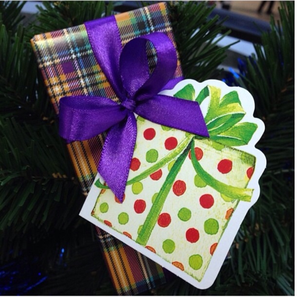 Новый год к нам мчится!