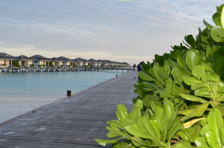 Хороший отель, очаровательное море и скучное питание!