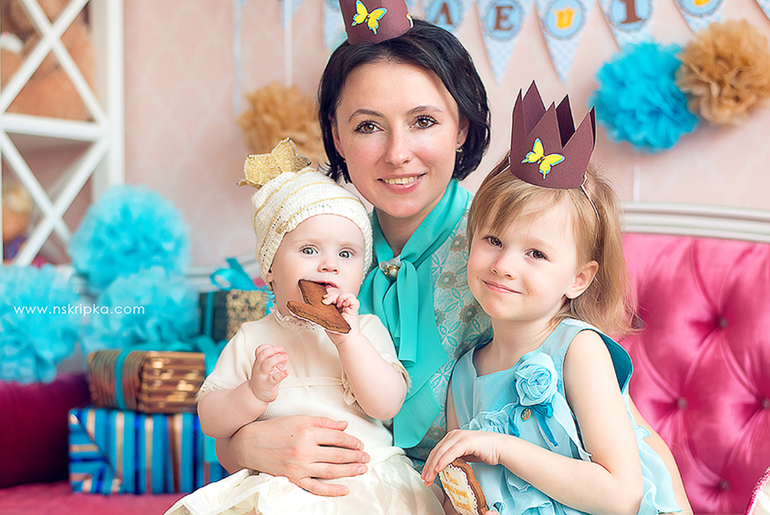 Дождались наши фото с годовасия.