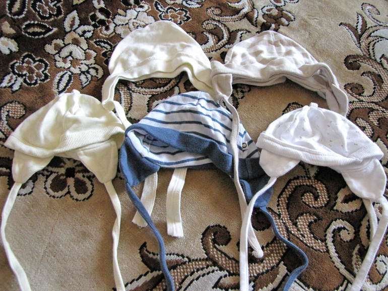 Шапочки,кепки,панамы.