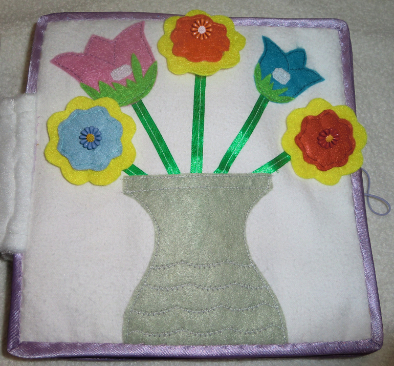 Моя первая развивающая книжка