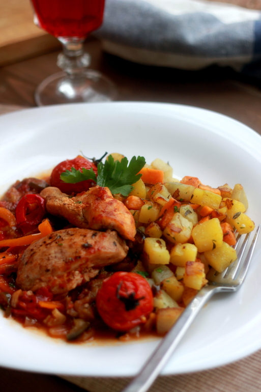 Курица в Баскском стиле с картошкой