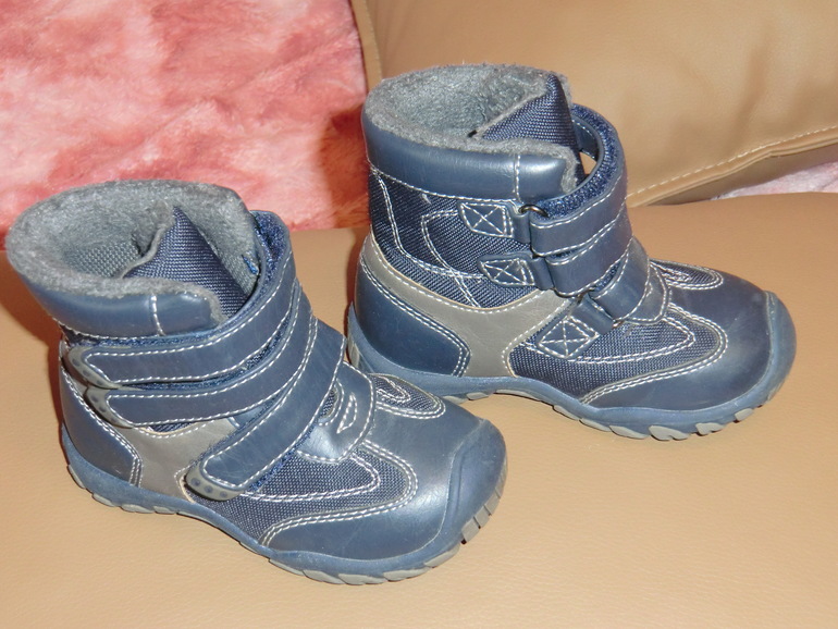 Комбинезон Керри на весну 80 раз. на мальчика и ботиночки