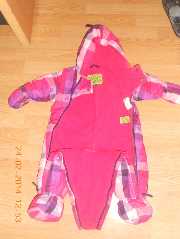 Продам комбинезон от 0- до 7-8 мес, 1000руб