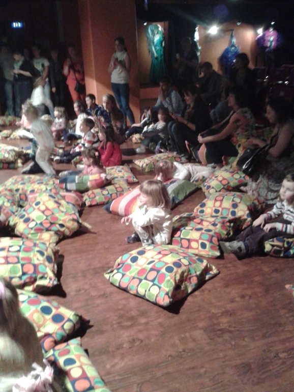 Детский интерактивный спектакль "Бюро игрушек"