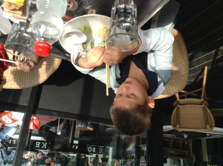 Жираф- ресторан азиатской кухни  и не только