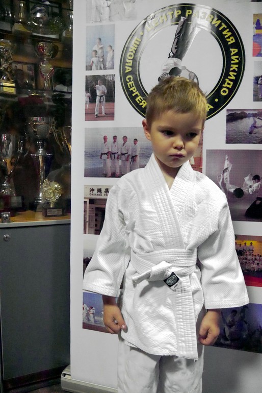 Первый экзамен в школе айкидо)))